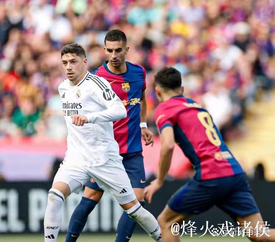 巴萨2025年西甲已打入100球,比第二名的皇马多了31球 巴萨2025年西甲已打入100球,比第二名的皇马多了31球