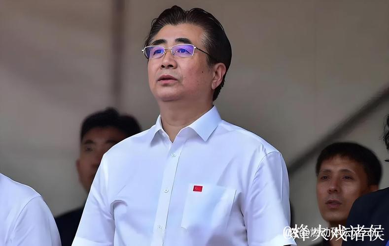 宋凯向温格取经 温格表达帮助中国足球的强烈意愿 宋凯向温格取经 温格表达帮助中国足球的强烈意愿