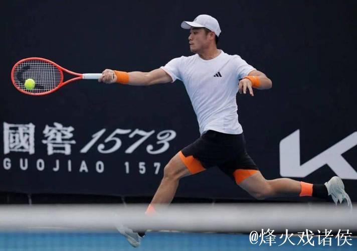 组团闯墨尔本！8位中网协选手出征2026澳网单打 男网正赛4人创历史